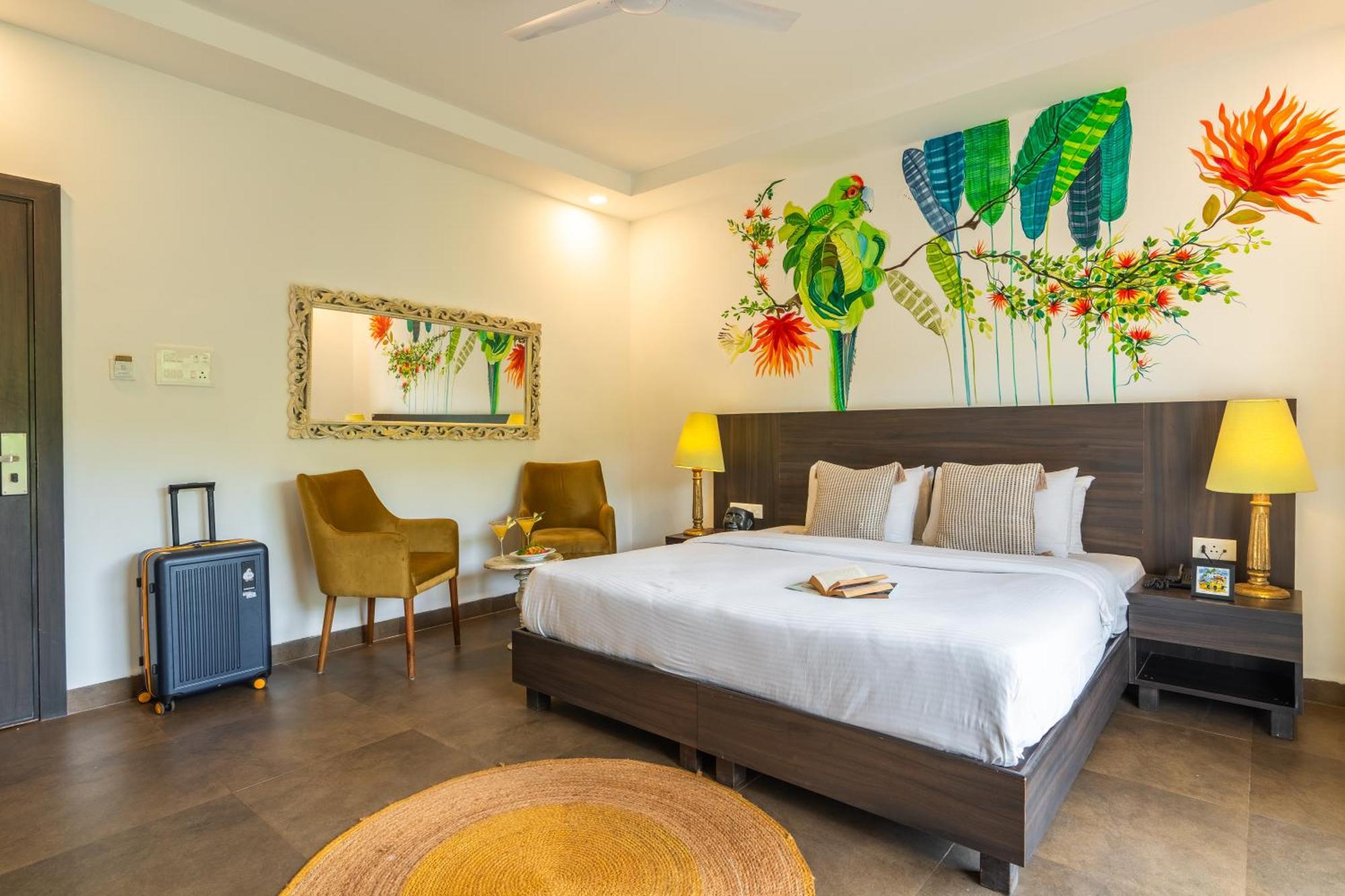 Hotel Locomo Boutique, - Work Eat 4*